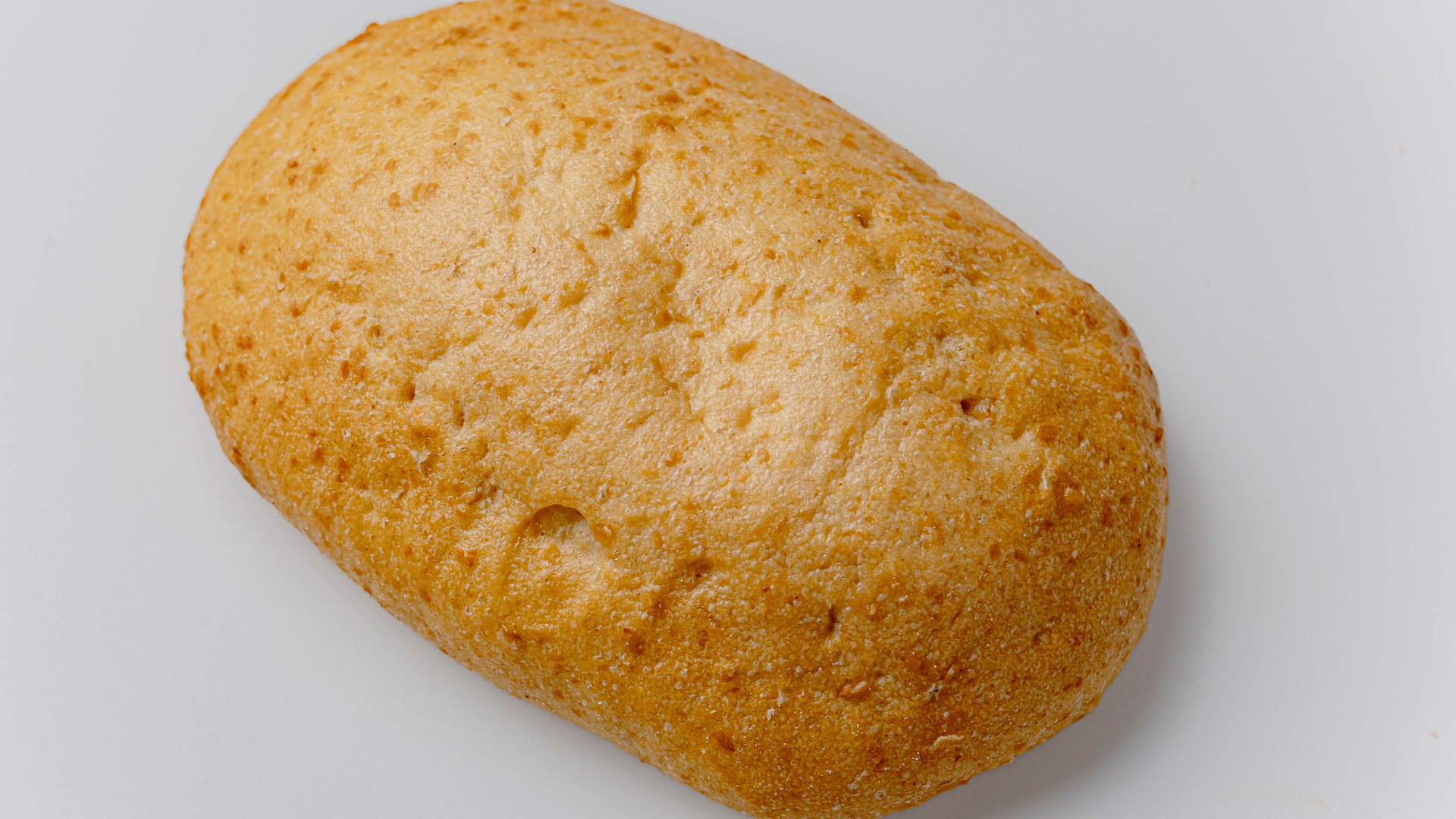 En NaturCeliac contamos con una variedad de mollete con lino, una versión con extra de fibra en comparación con la receta tradicional.
