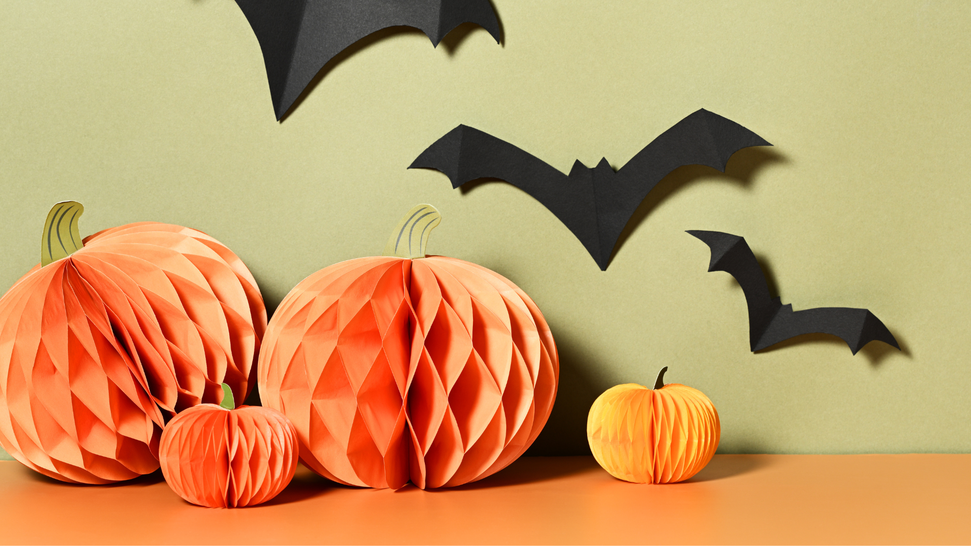 Calabazas, murciélagos o arañas son algunos de los elementos típicos que se usan para decorar cualquier fiesta de Halloween.