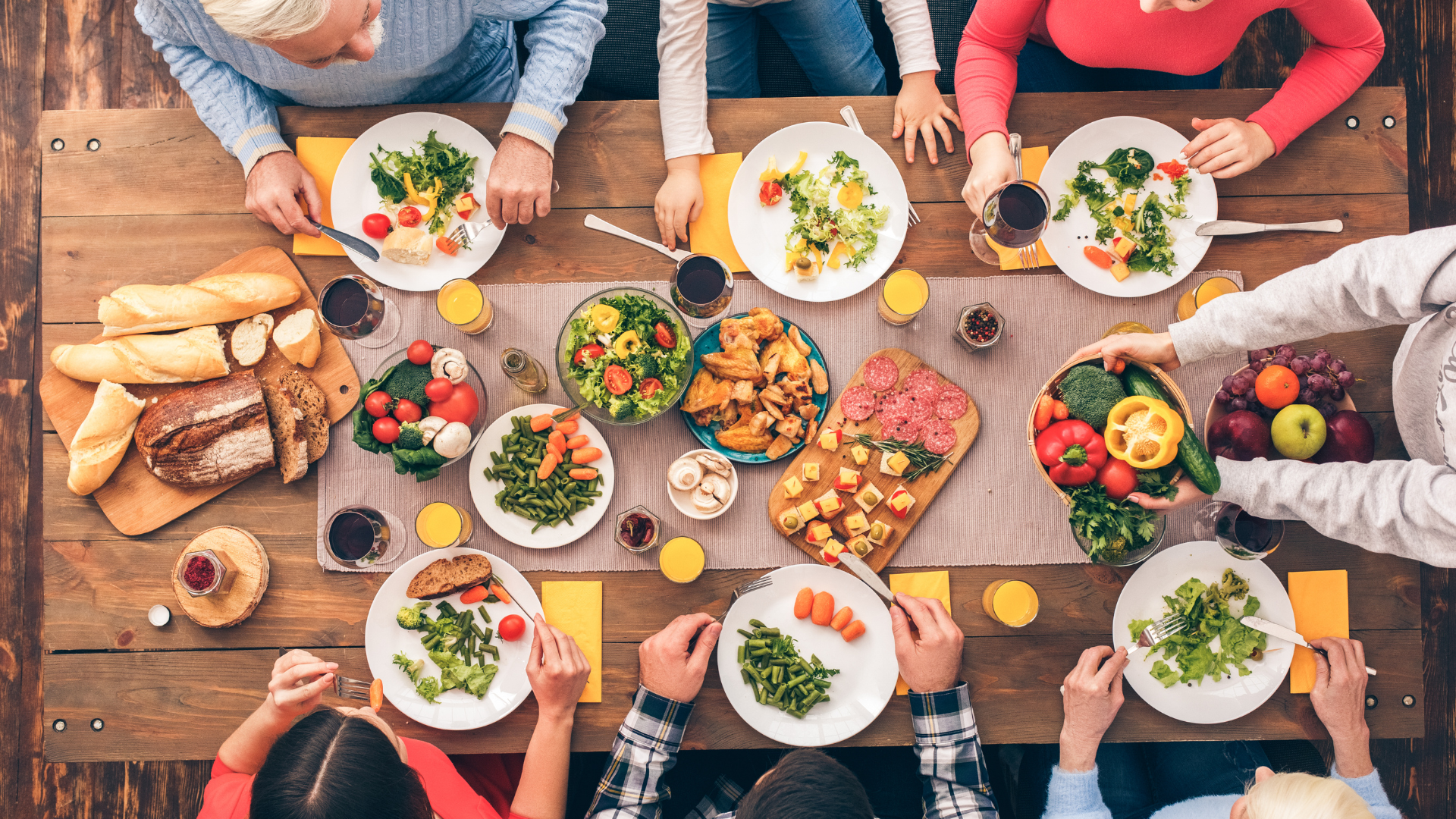 Es fundamental que todos los convivientes sean conscientes de lo que puede implicar vivir con personas que padezcan celiaquía, bien sea en cuanto a la alimentación, así como también en la organización y limpieza para evitar la contaminación.