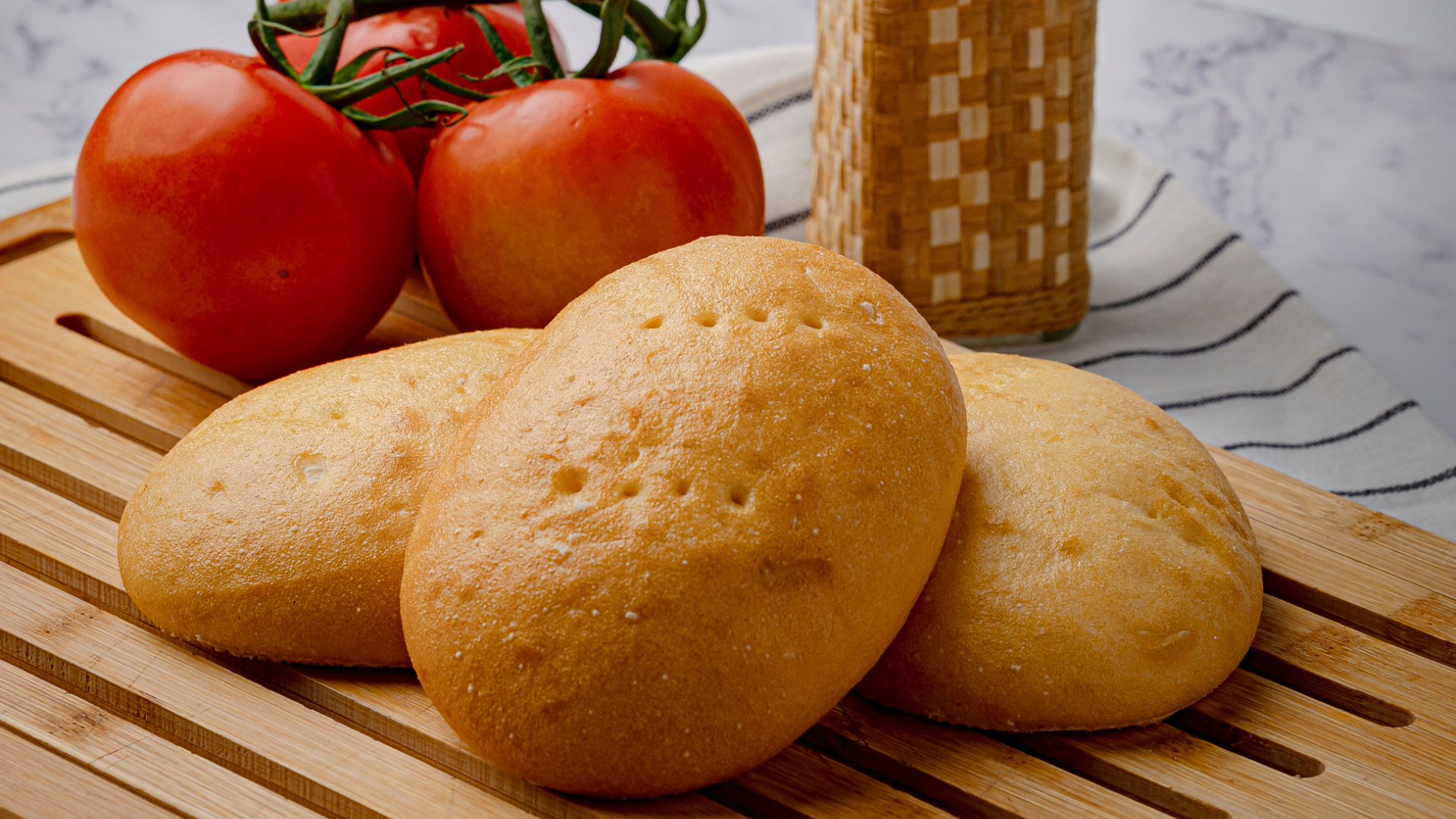 El mollete de NaturCeliac es el complemento perfecto para comidas y cenas y la base ideal para desayunos y meriendas.