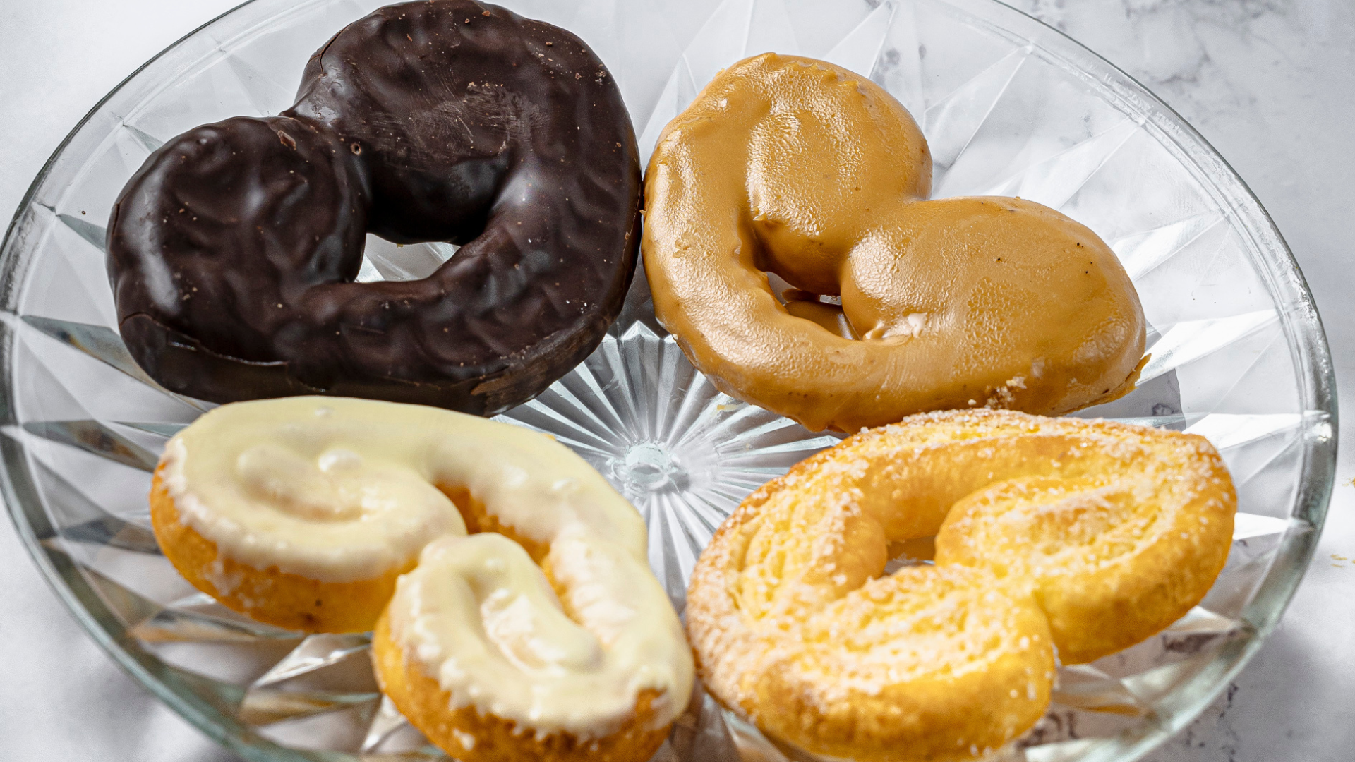 Disponer de una mesa dulce bien diferenciada con productos sin gluten evitará problemas de contaminación cruzada.