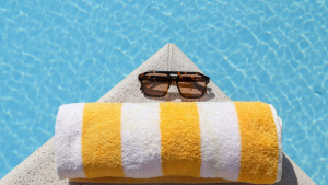 Durante el verano es muy importante mantenerse hidratado y bien alimentado sin dejar de lado el cuidado que tenemos a lo largo de todo el año.