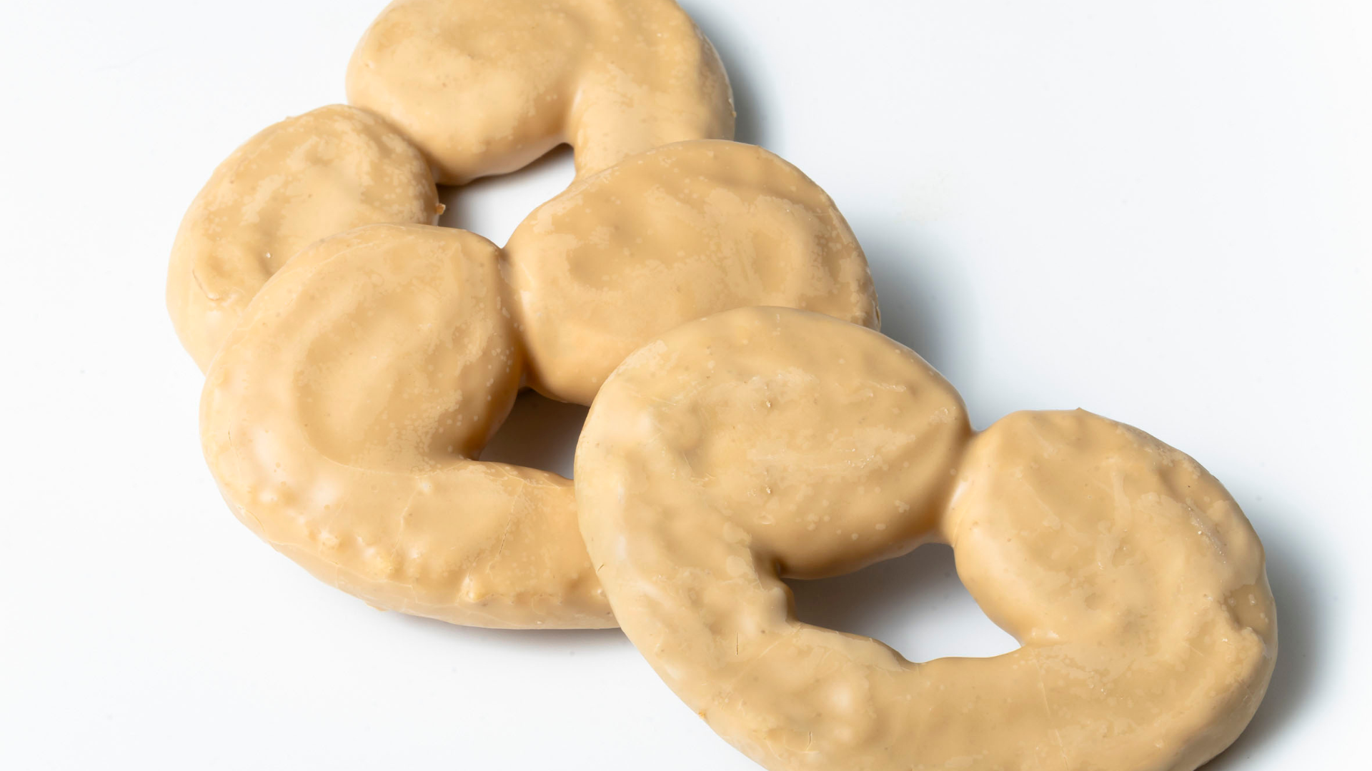 El hojaldre de nuestras palmeras es tan crujiente que no tiene nada que envidiar a sus homólogas con gluten.